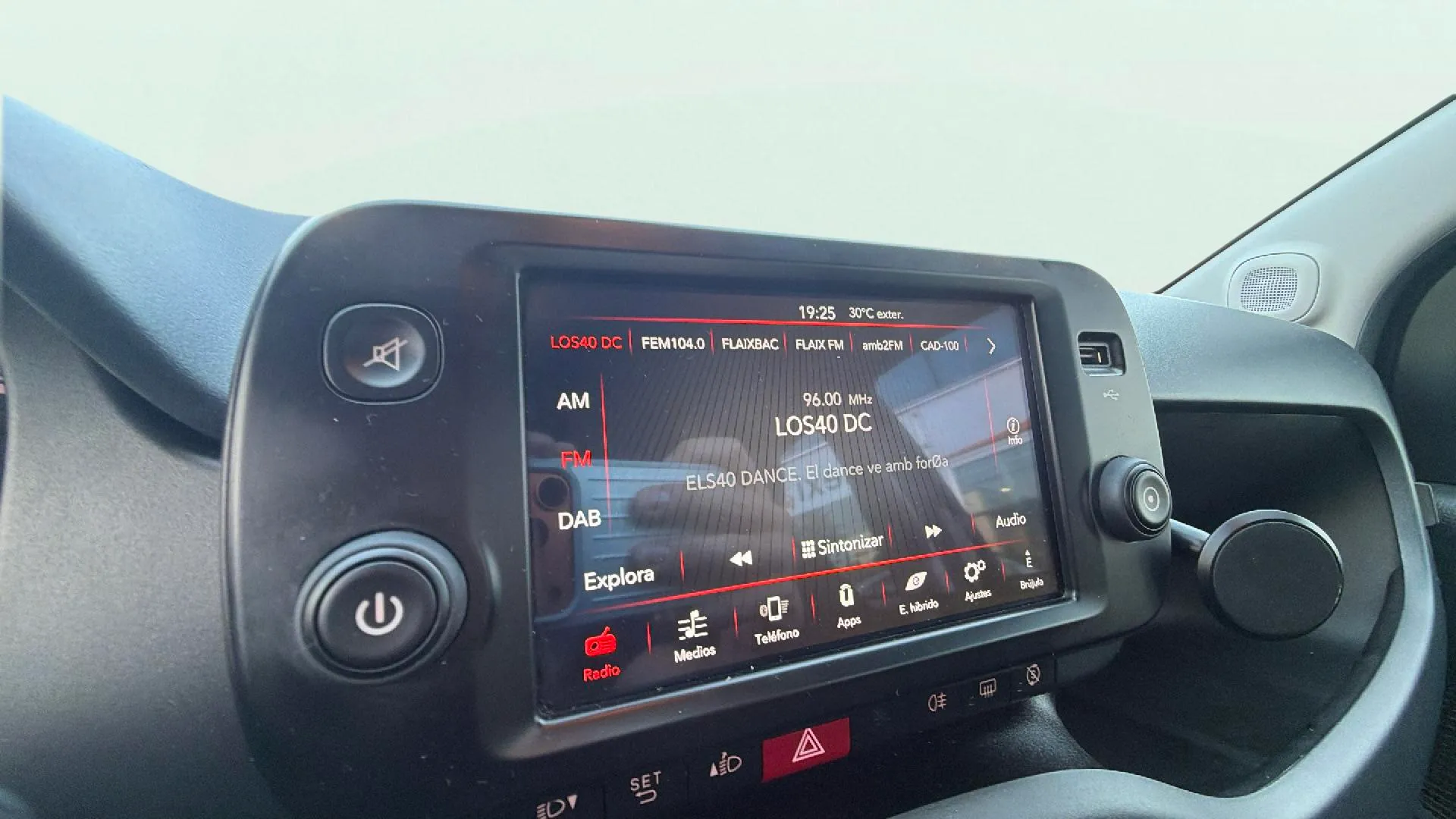 Fiat Panda Hybrid 1.0 - foto 12
