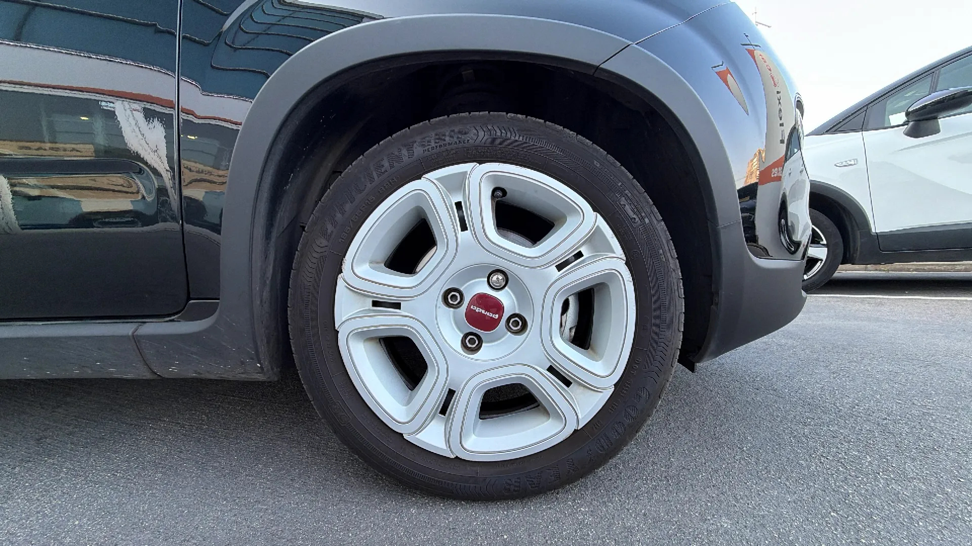 Fiat Panda Hybrid 1.0 - foto 33