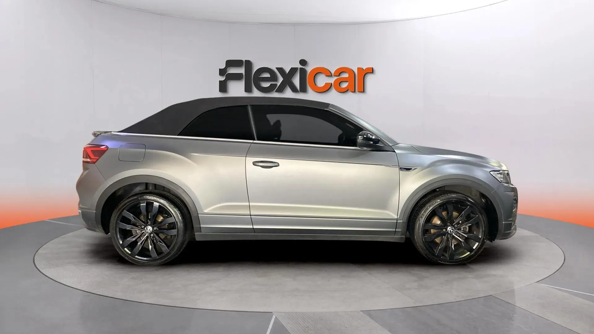 Volkswagen T-Roc Cabrio 1.5 TSI DSG - foto 5