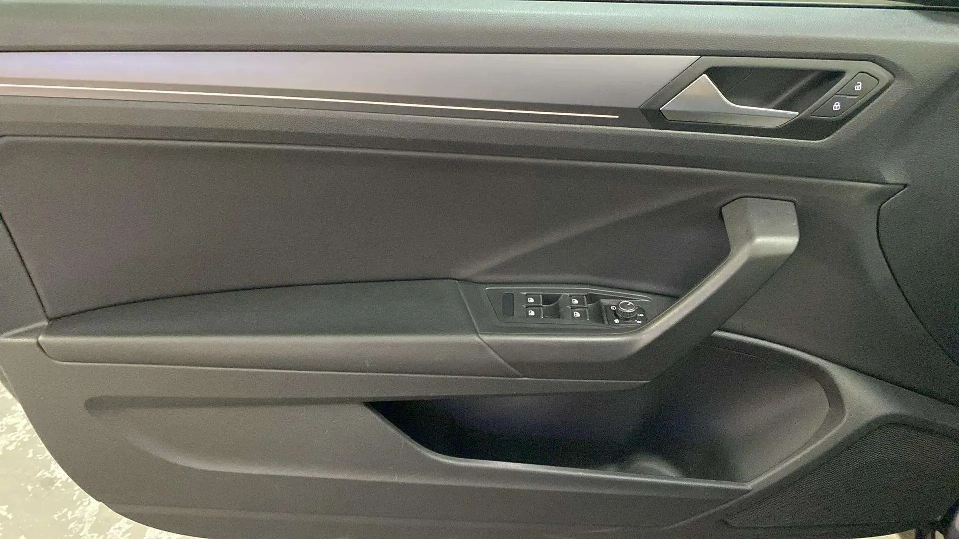 Volkswagen T-Roc Cabrio 1.5 TSI DSG - foto 22