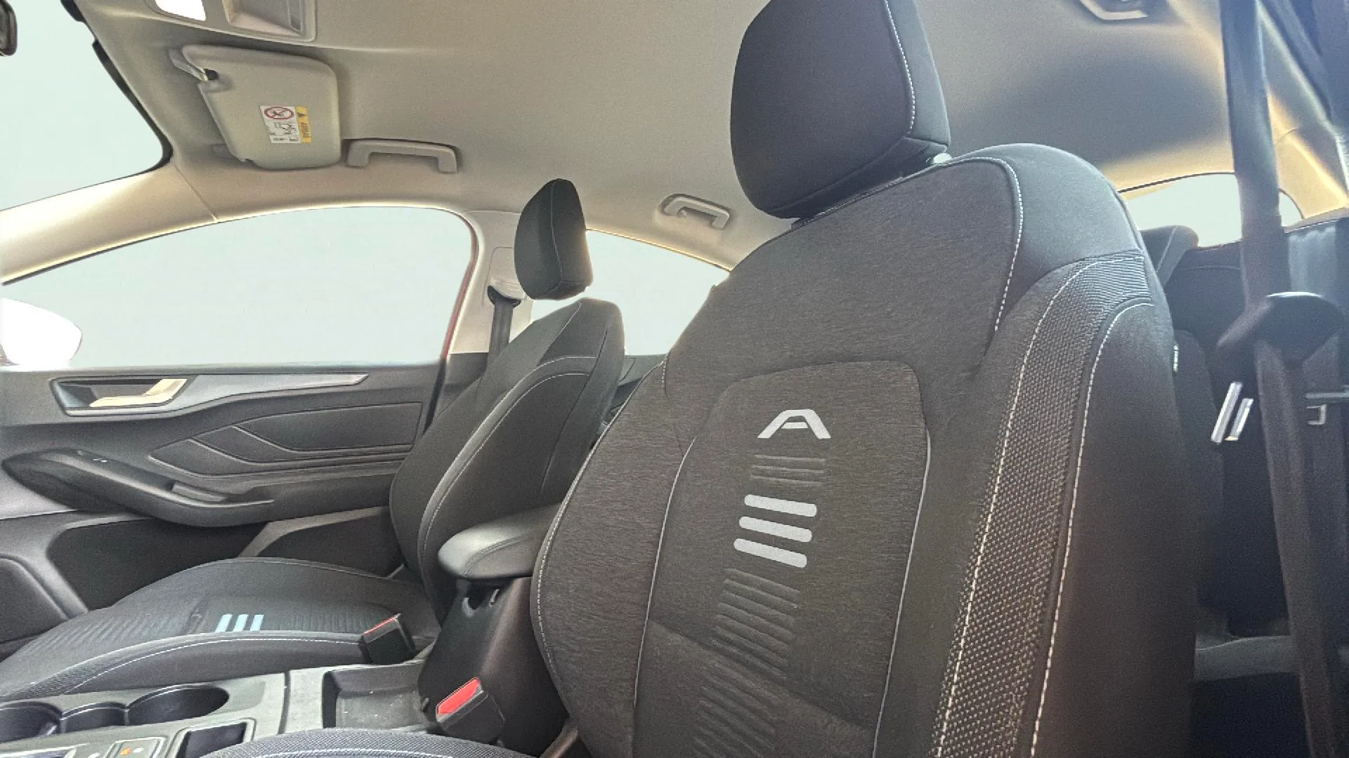 Ford Focus 1.5 EcoBlue Active X - foto 10