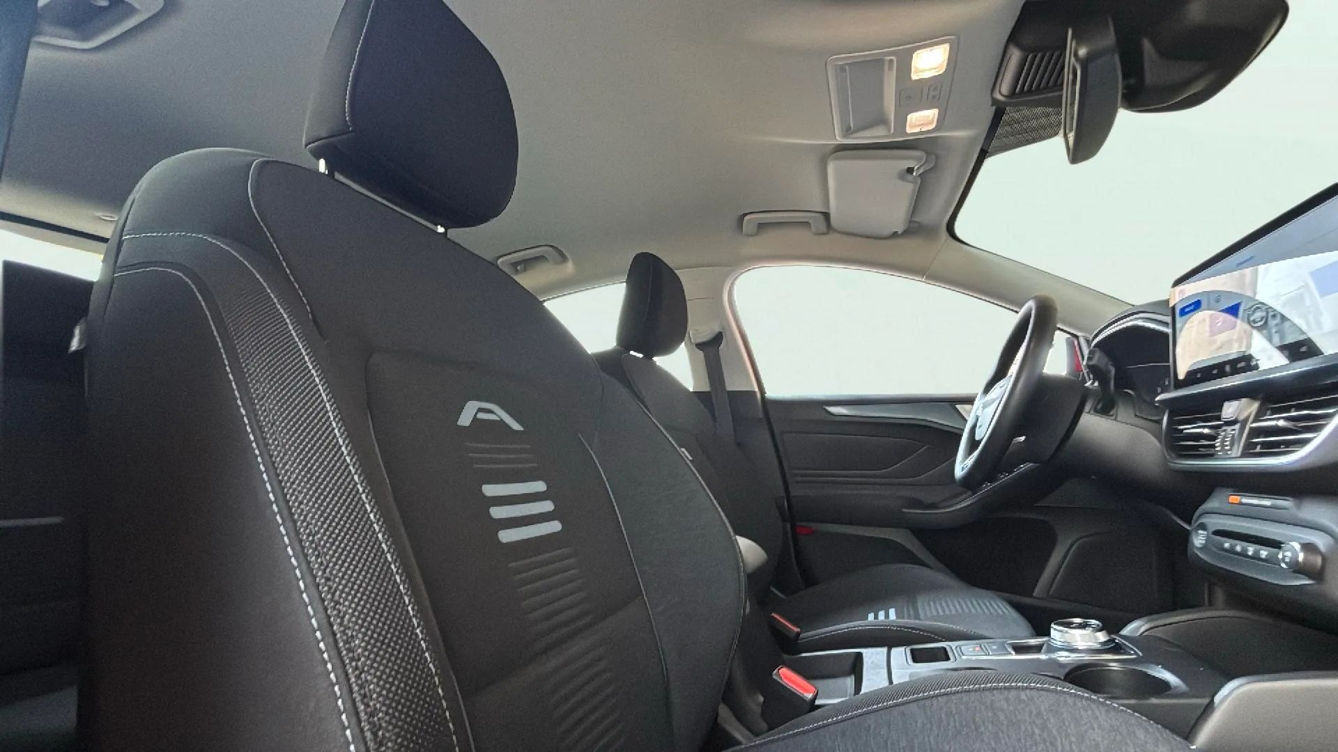 Ford Focus 1.5 EcoBlue Active X - foto 18