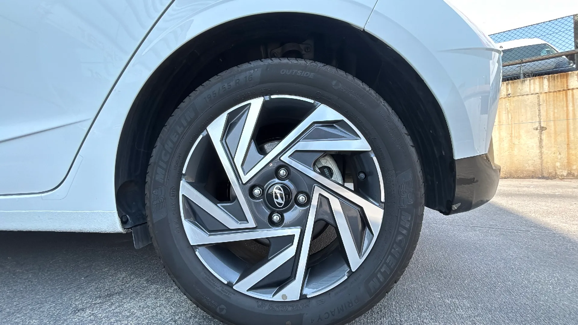 Hyundai i20 1.0 T-GDi 48V Klass - foto 32
