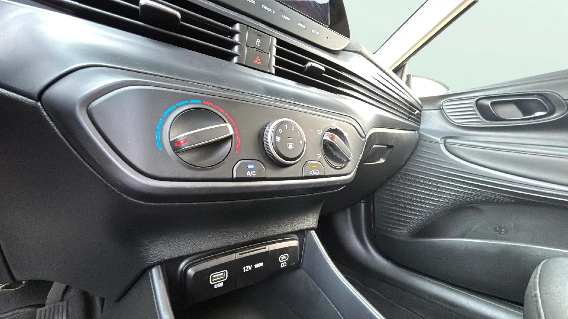 Hyundai i20 1.0 T-GDi 48V Klass - foto 13