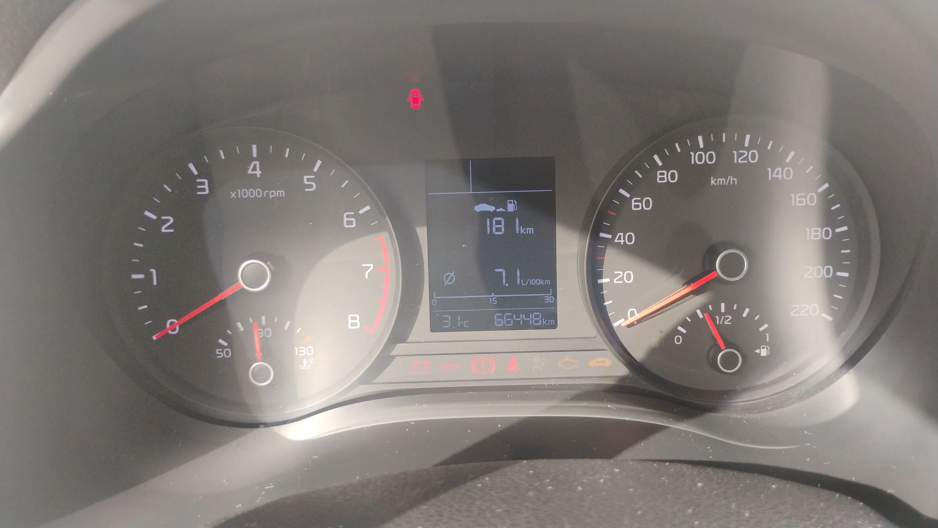 Kia Stonic 1.0 T-GDi Drive - foto 9