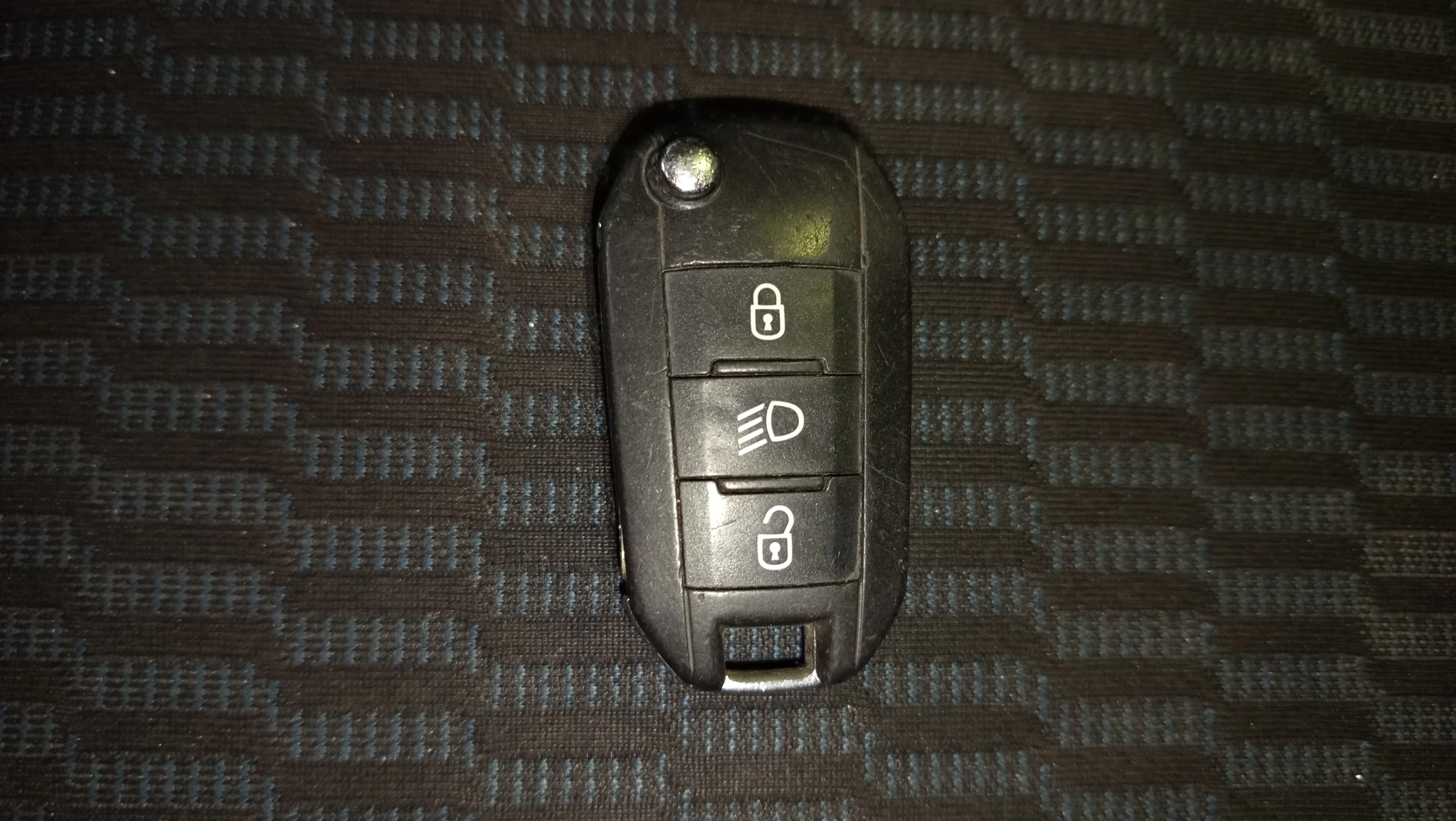 Peugeot Traveller Active BlueHDi Compact - foto 25