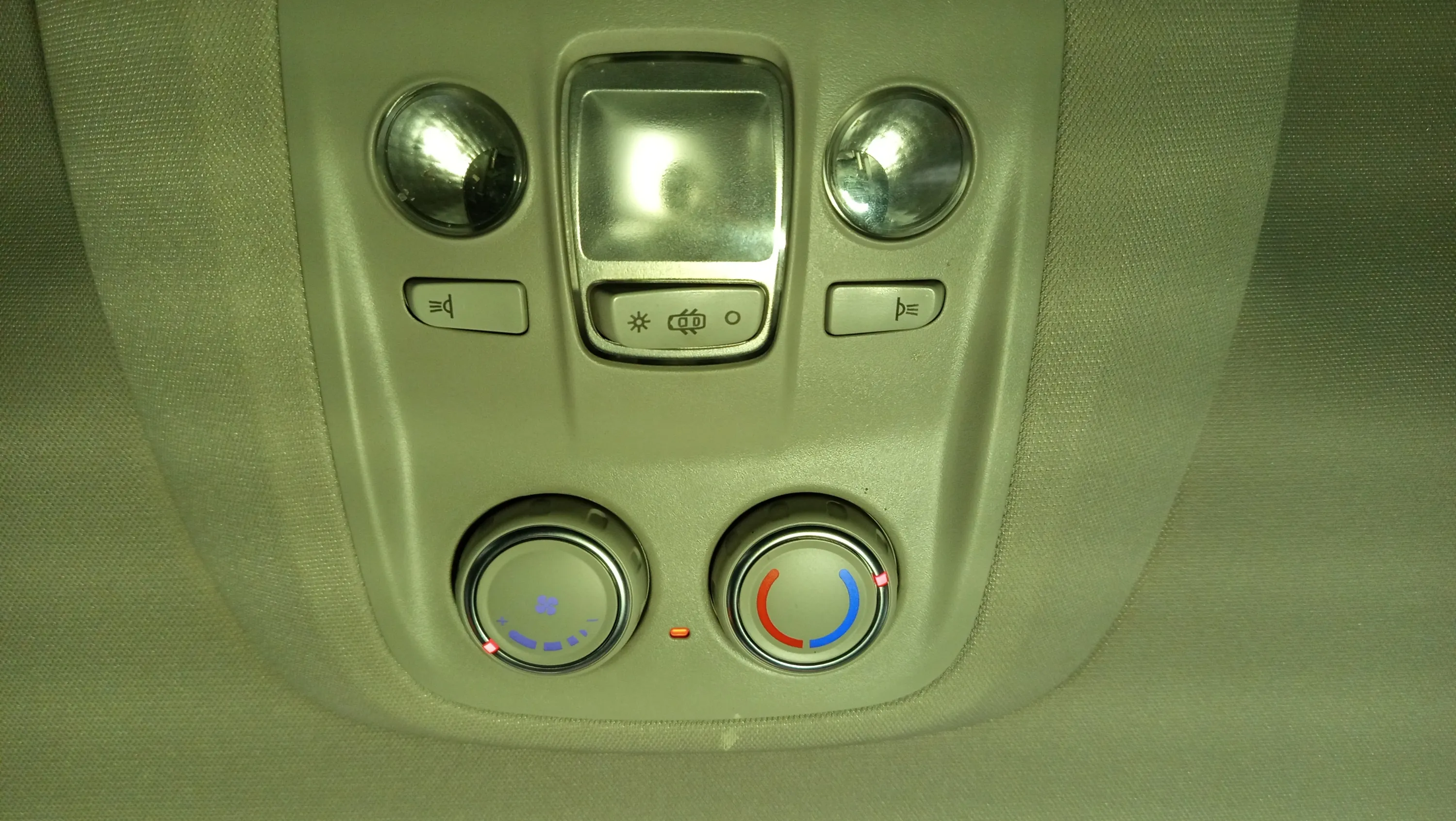 Peugeot Traveller Active BlueHDi Compact - foto 27