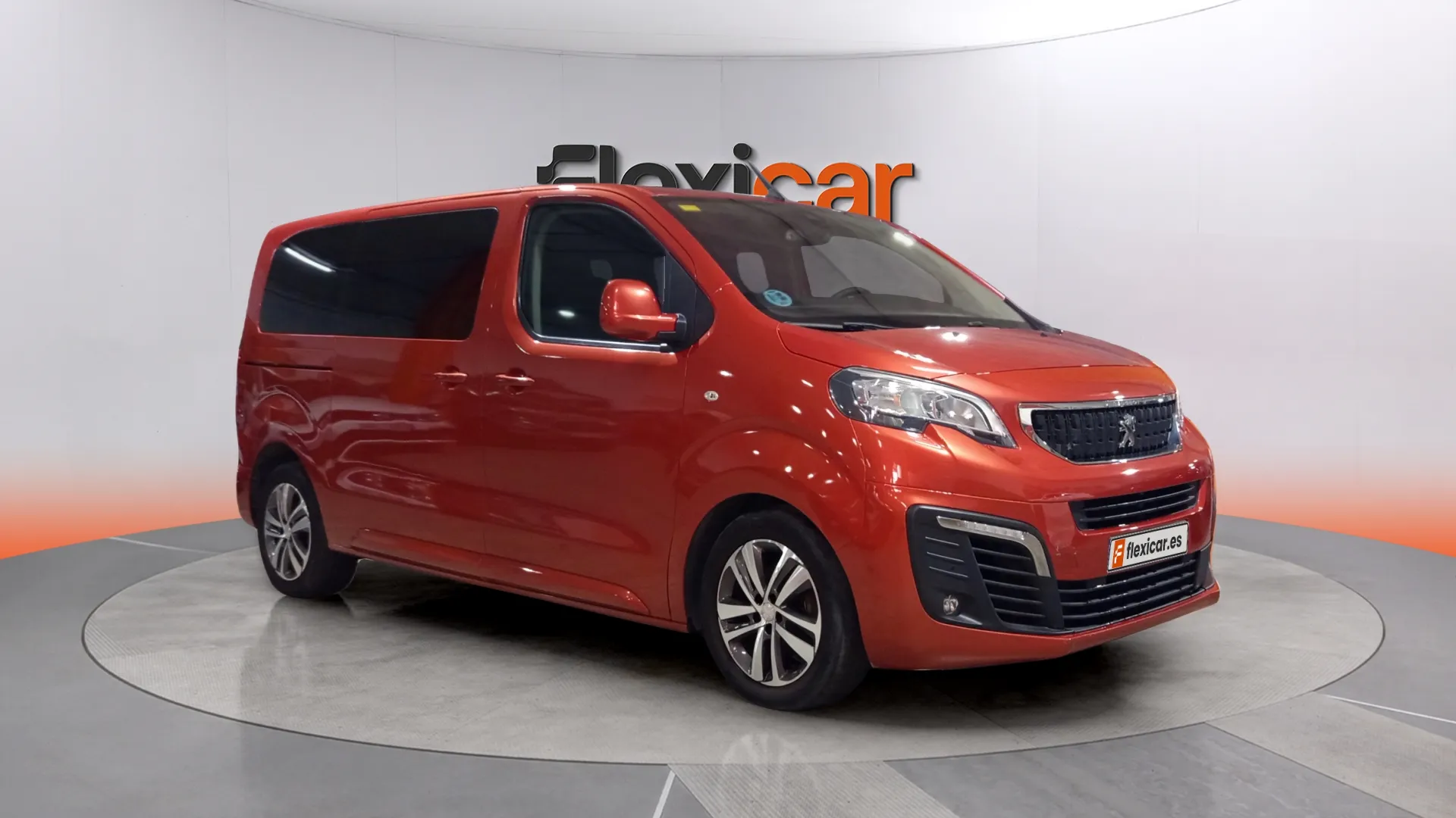 Peugeot Traveller Active BlueHDi Compact