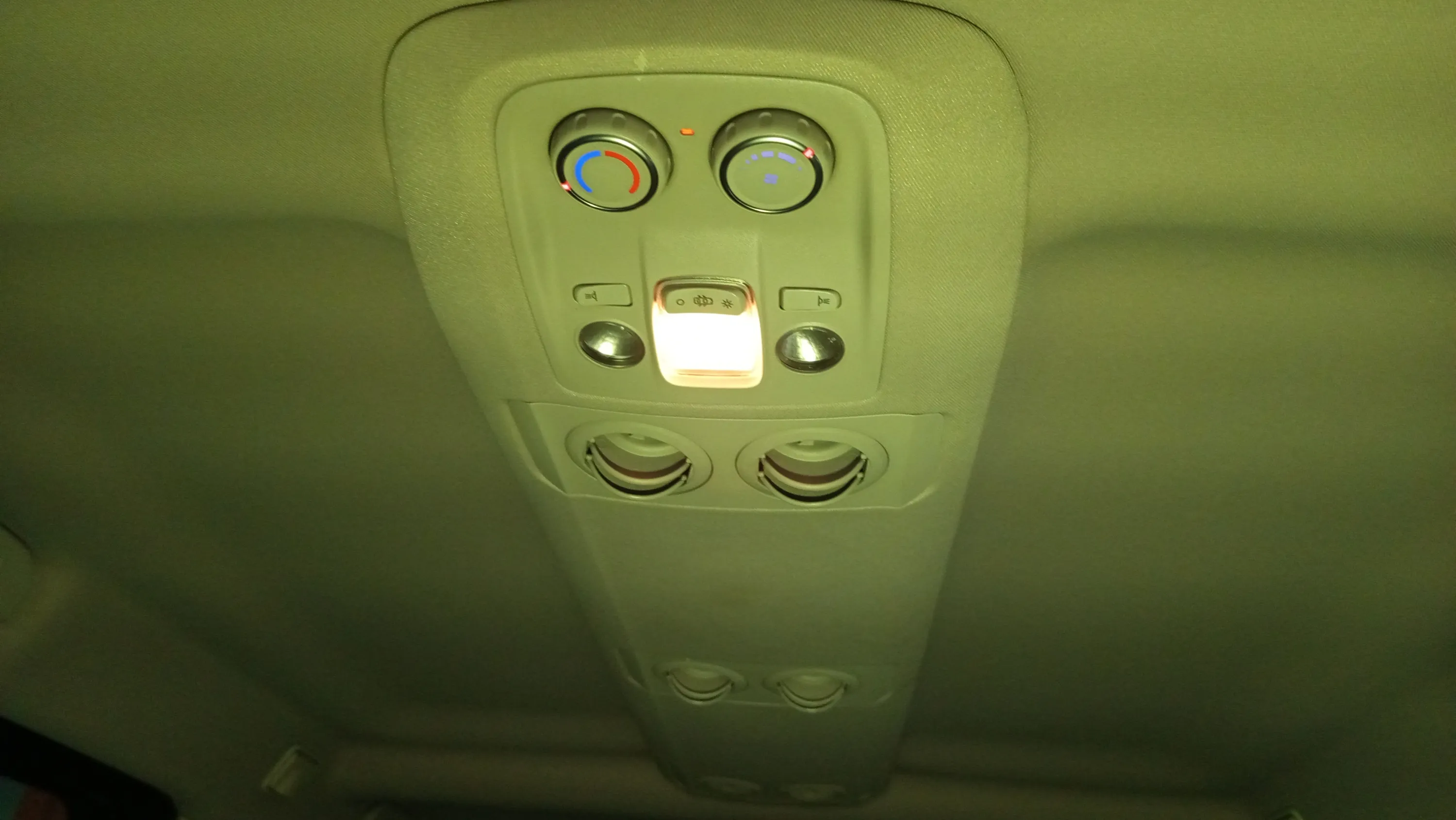 Peugeot Traveller Active BlueHDi Compact - foto 23