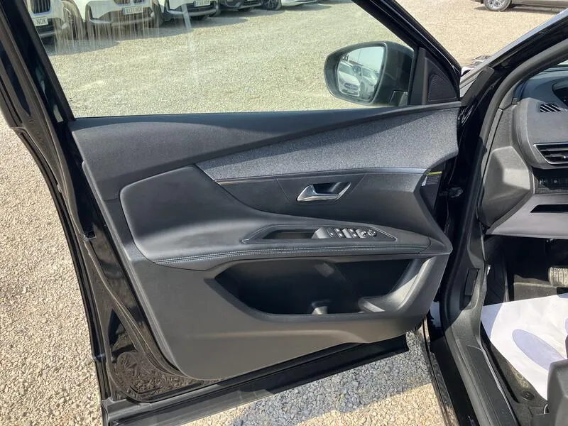 Peugeot 3008 1.5 BlueHDi Allure Pack - foto 26