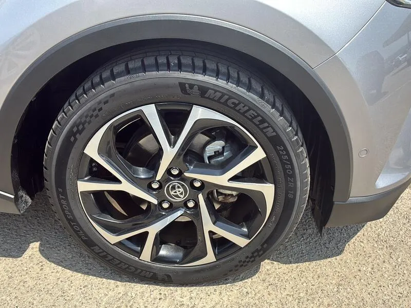 Toyota C-HR 1.8 125H Advance - foto 37