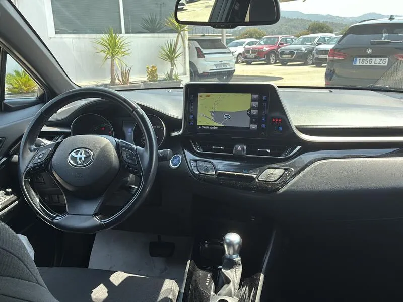 Toyota C-HR 1.8 125H Advance - foto 32