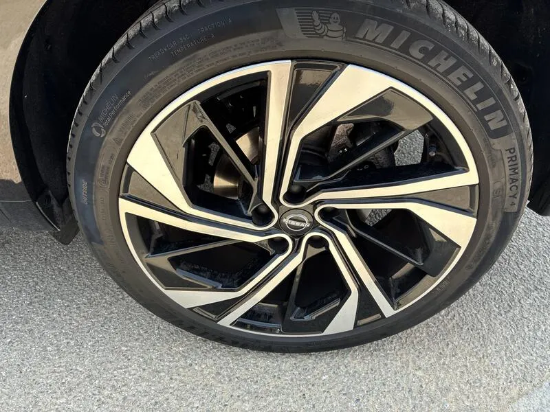 Nissan Qashqai DIG-T mHEV CVT Tekna Premium - foto 33