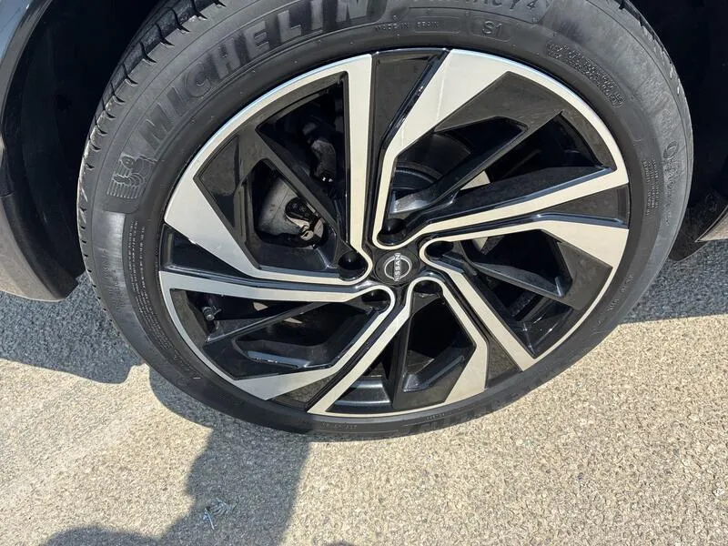 Nissan Qashqai DIG-T mHEV CVT Tekna Premium - foto 39