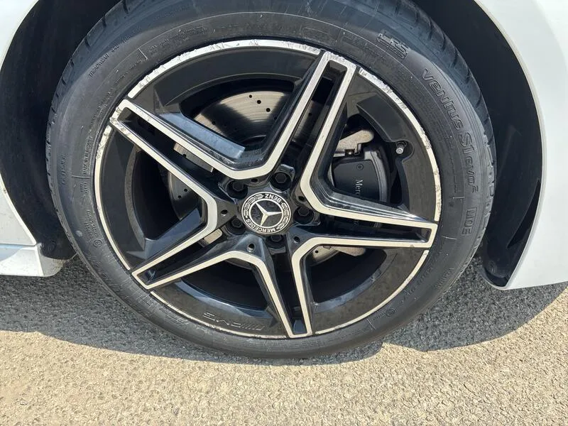 Mercedes-Benz Clase C CLA 220 d AMG Line - foto 40