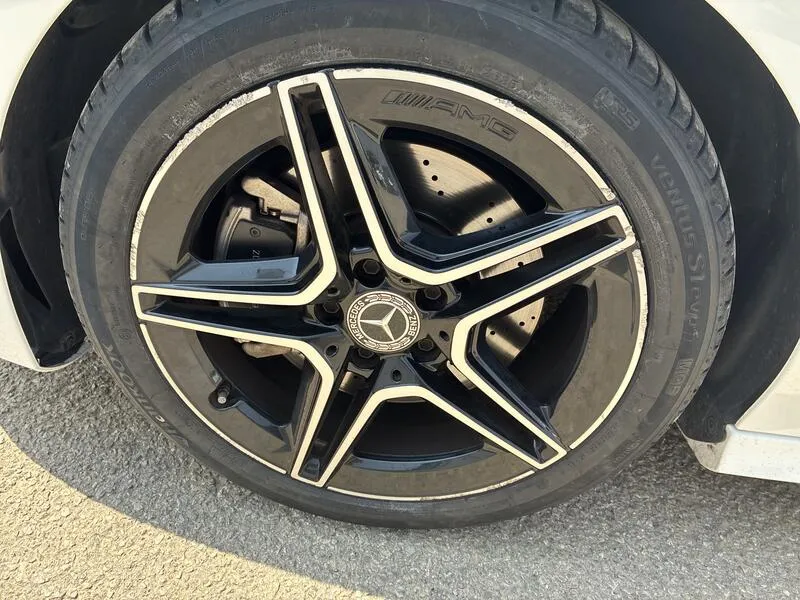Mercedes-Benz Clase C CLA 220 d AMG Line - foto 31