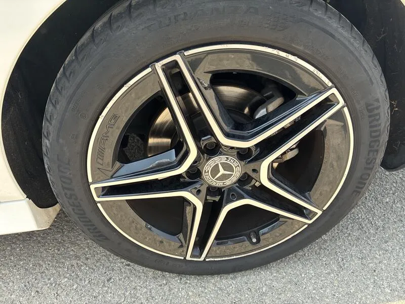 Mercedes-Benz Clase C CLA 220 d AMG Line - foto 32
