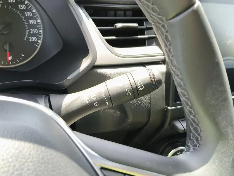 Renault Captur Equilibre TCe - foto 24