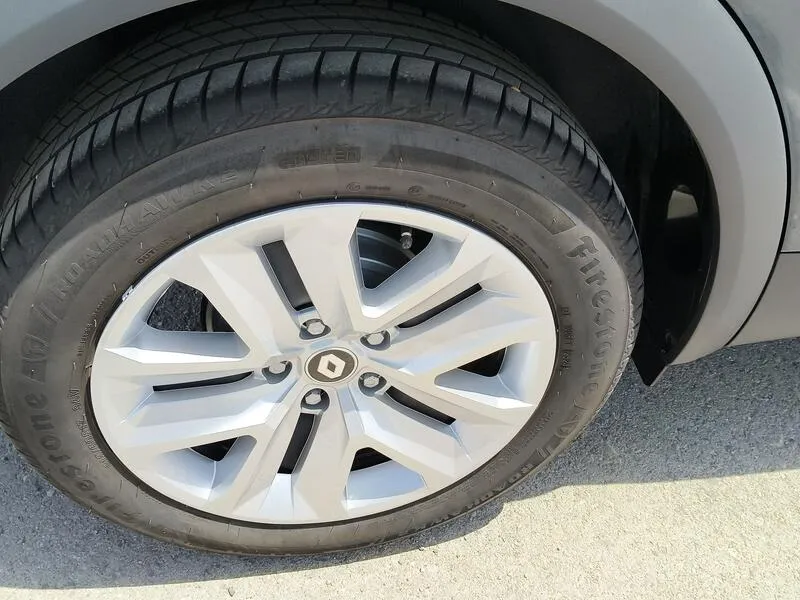 Renault Captur Equilibre TCe - foto 39
