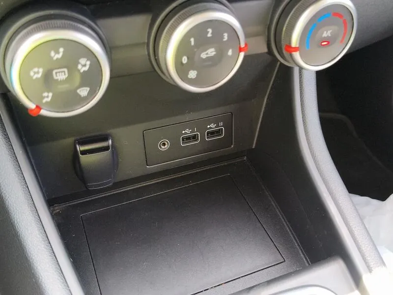 Renault Captur Equilibre TCe - foto 15