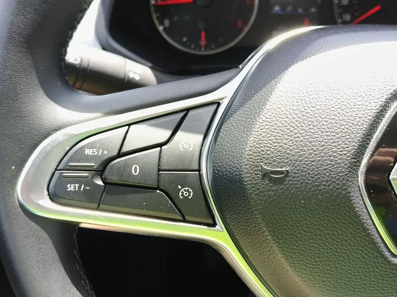 Renault Captur Equilibre TCe - foto 25