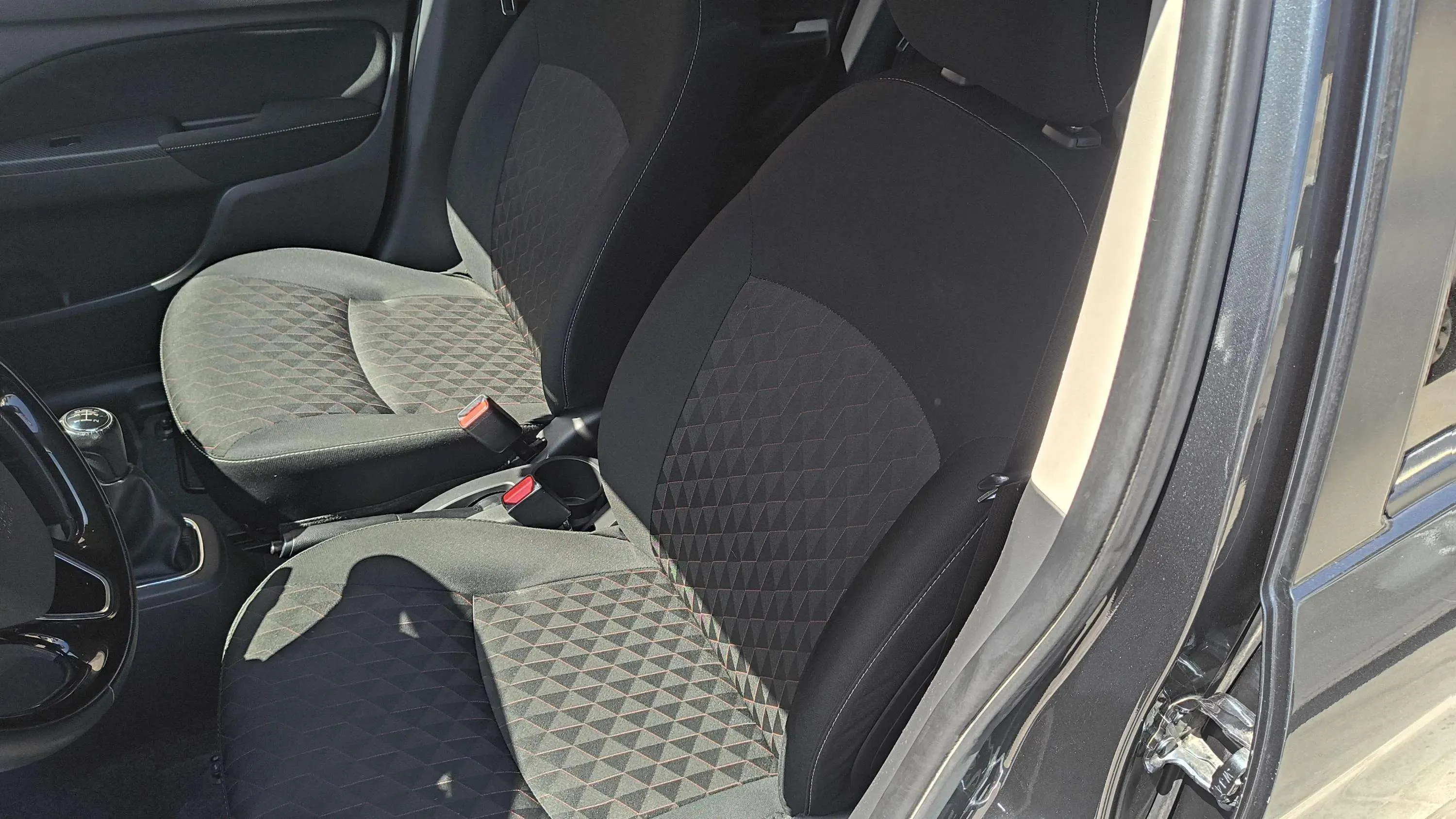 Mitsubishi Space Star 120 MPI Motion - foto 18