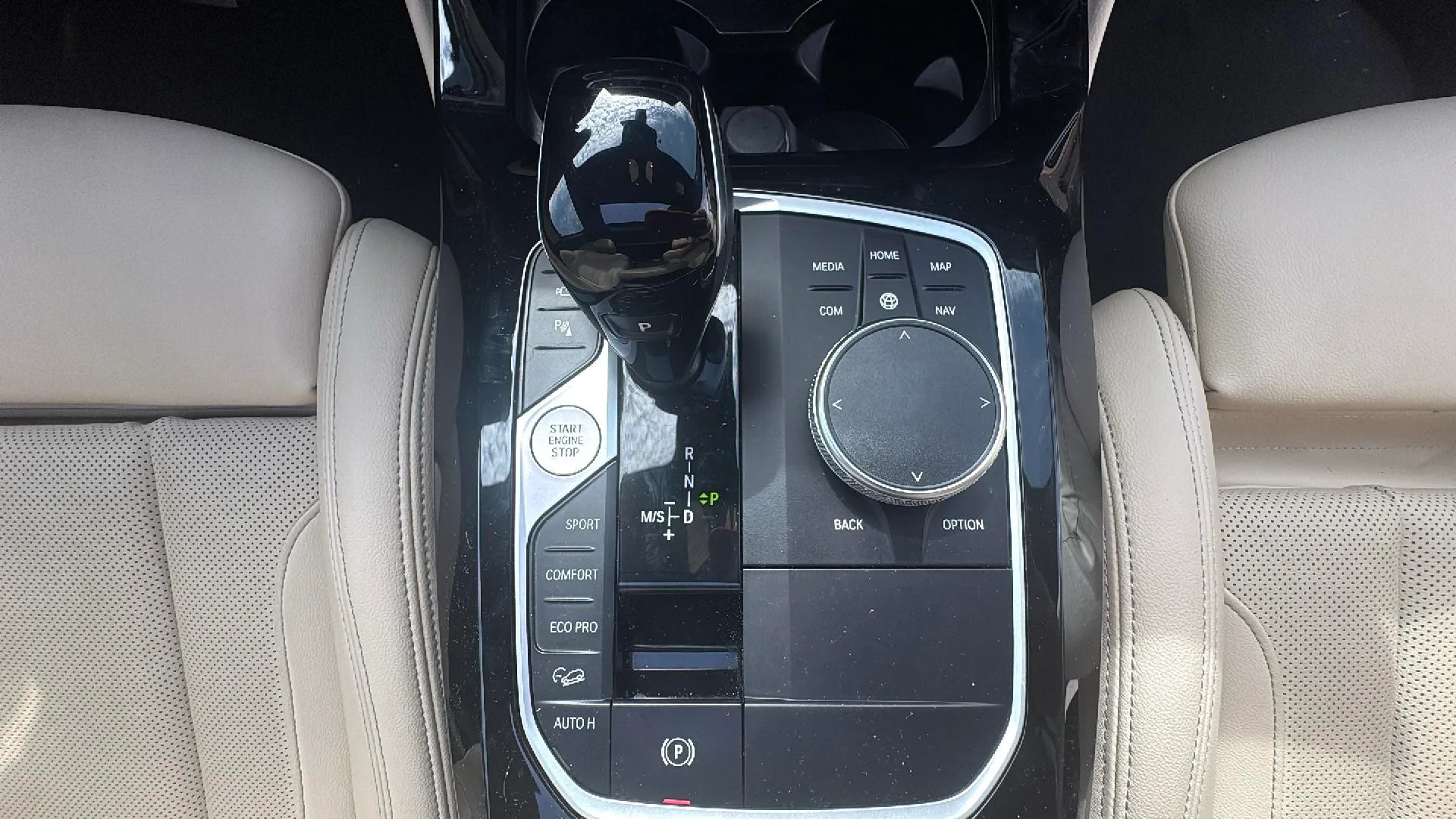 BMW X4 M40i xDrive - foto 17