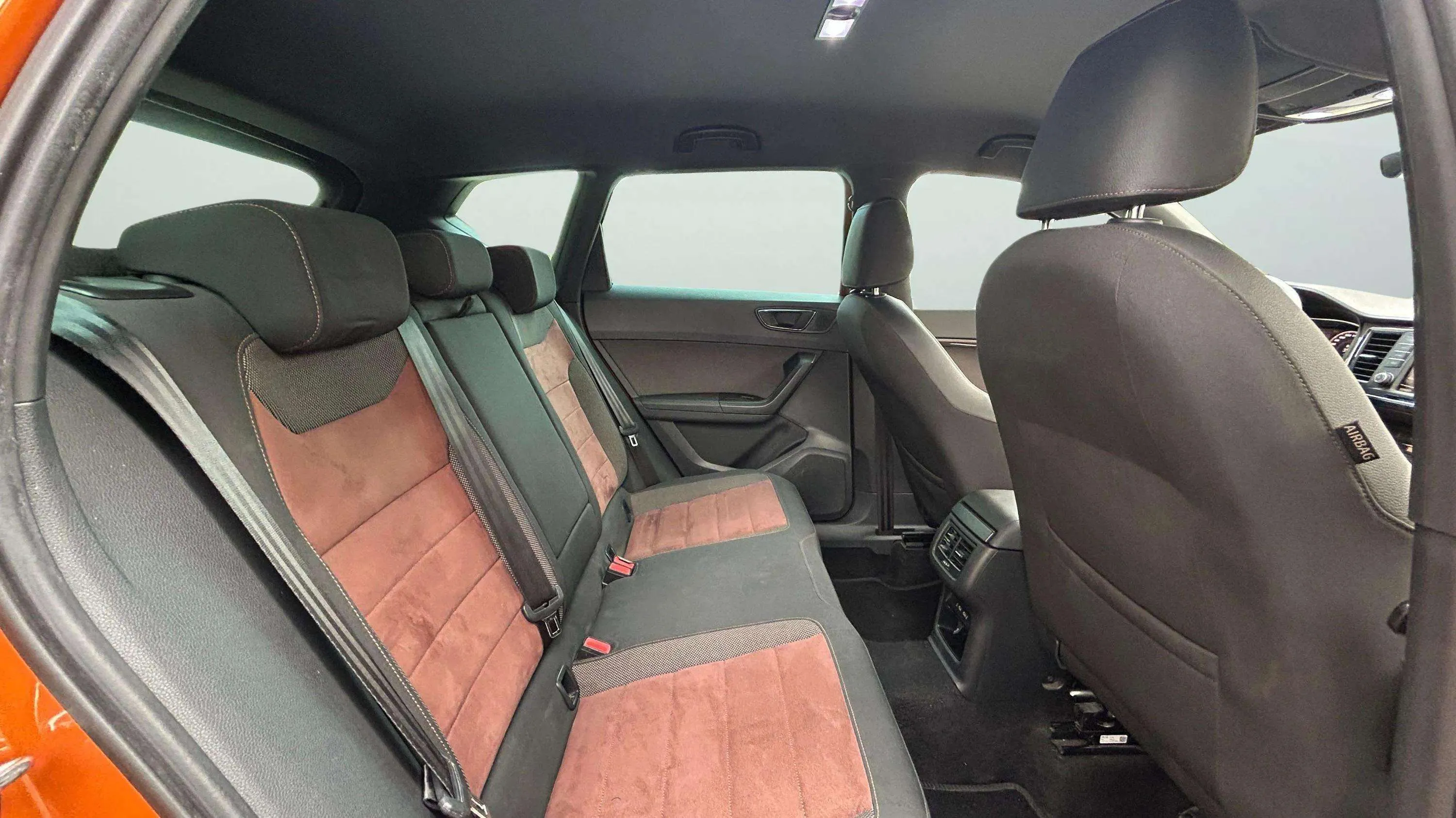 SEAT Ateca 1.5 TSI DSG Xcel Edit. - foto 15