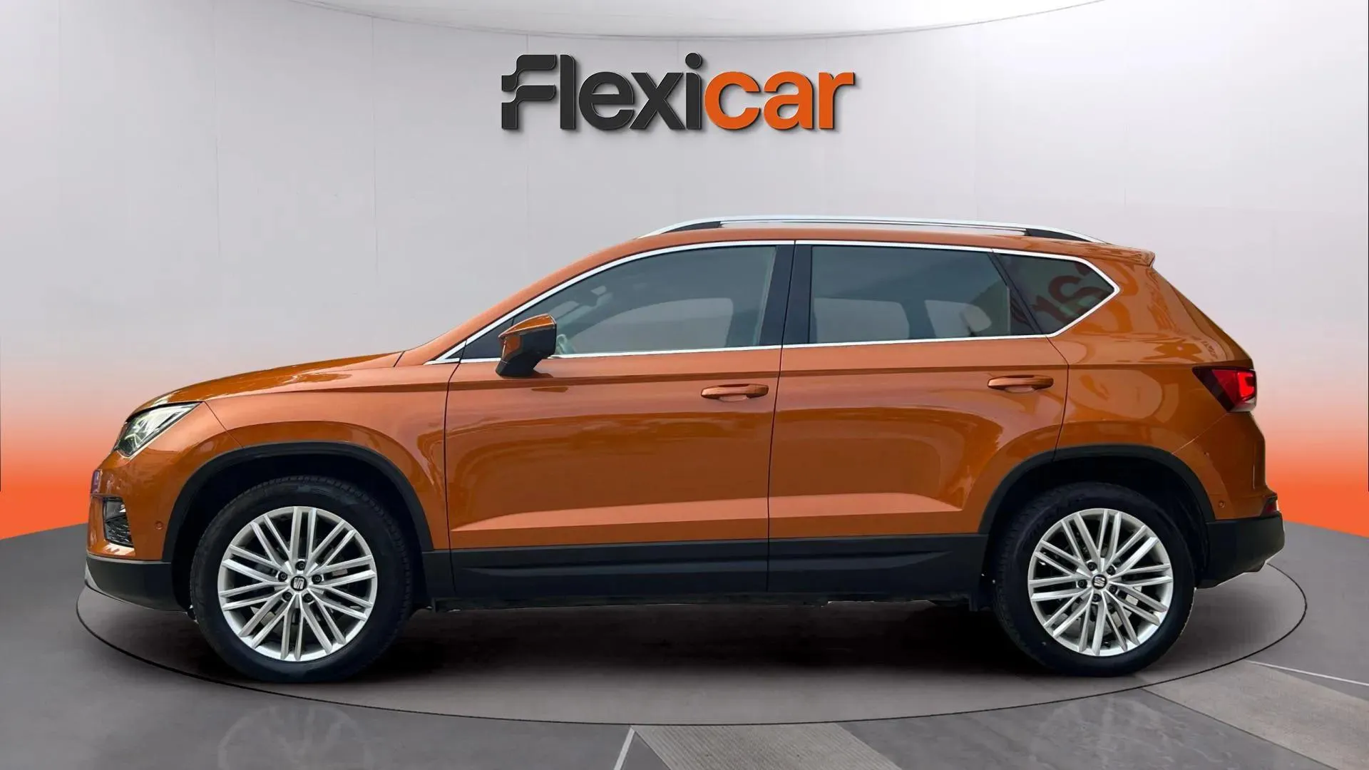SEAT Ateca 1.5 TSI DSG Xcel Edit. - foto 4