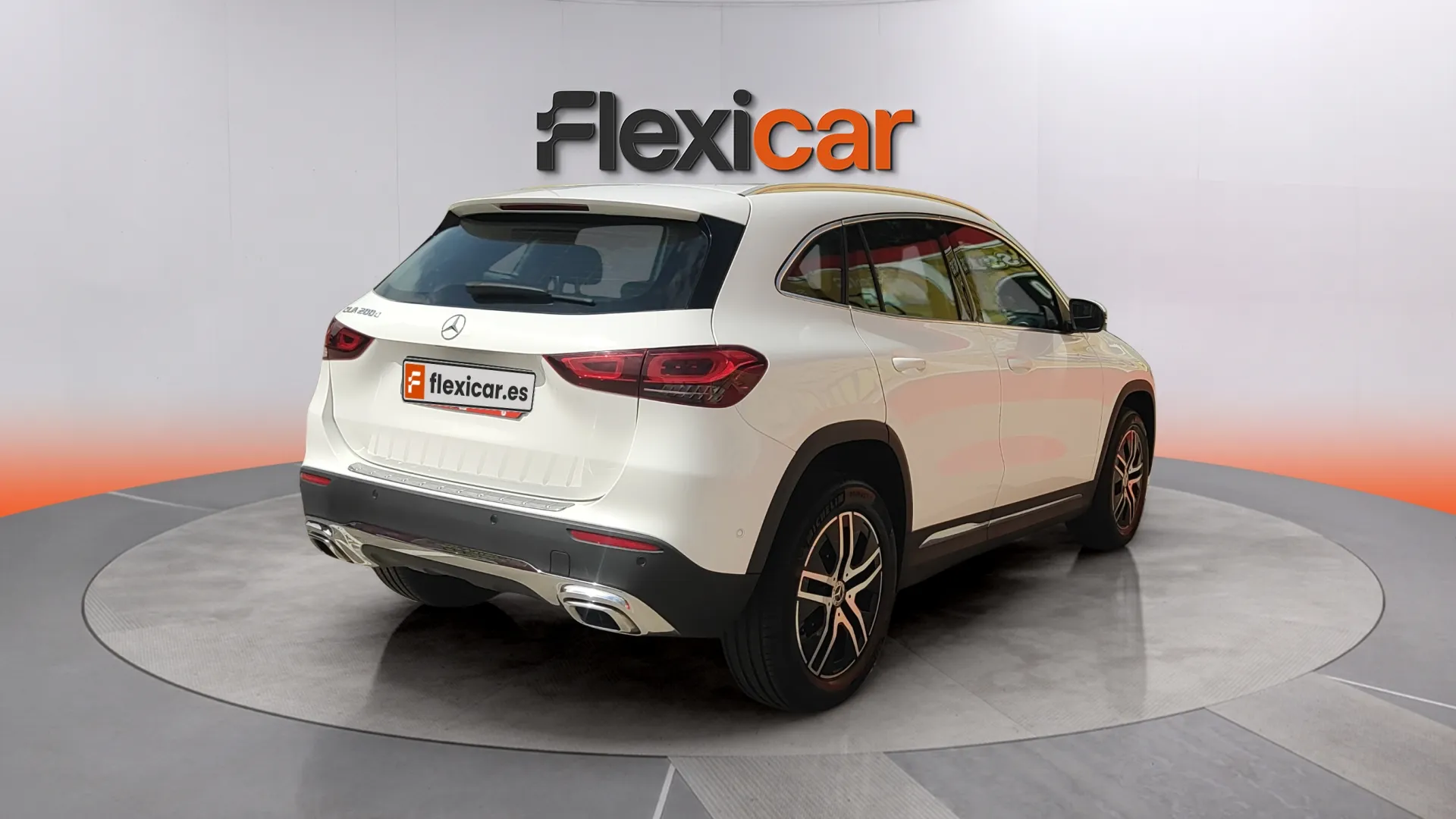 Mercedes-Benz GLA 200 D - foto 5