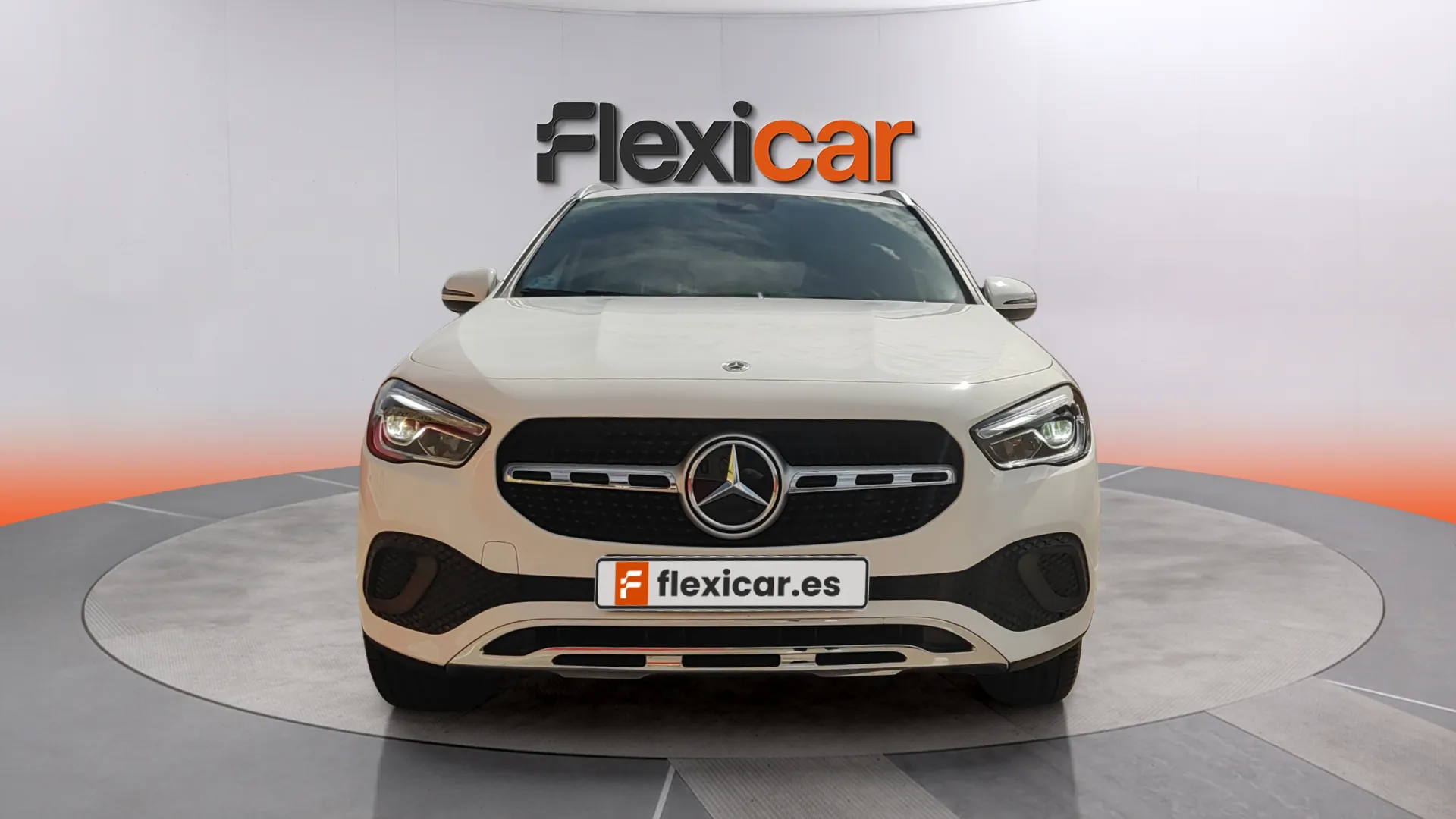 Mercedes-Benz GLA 200 D - foto 12