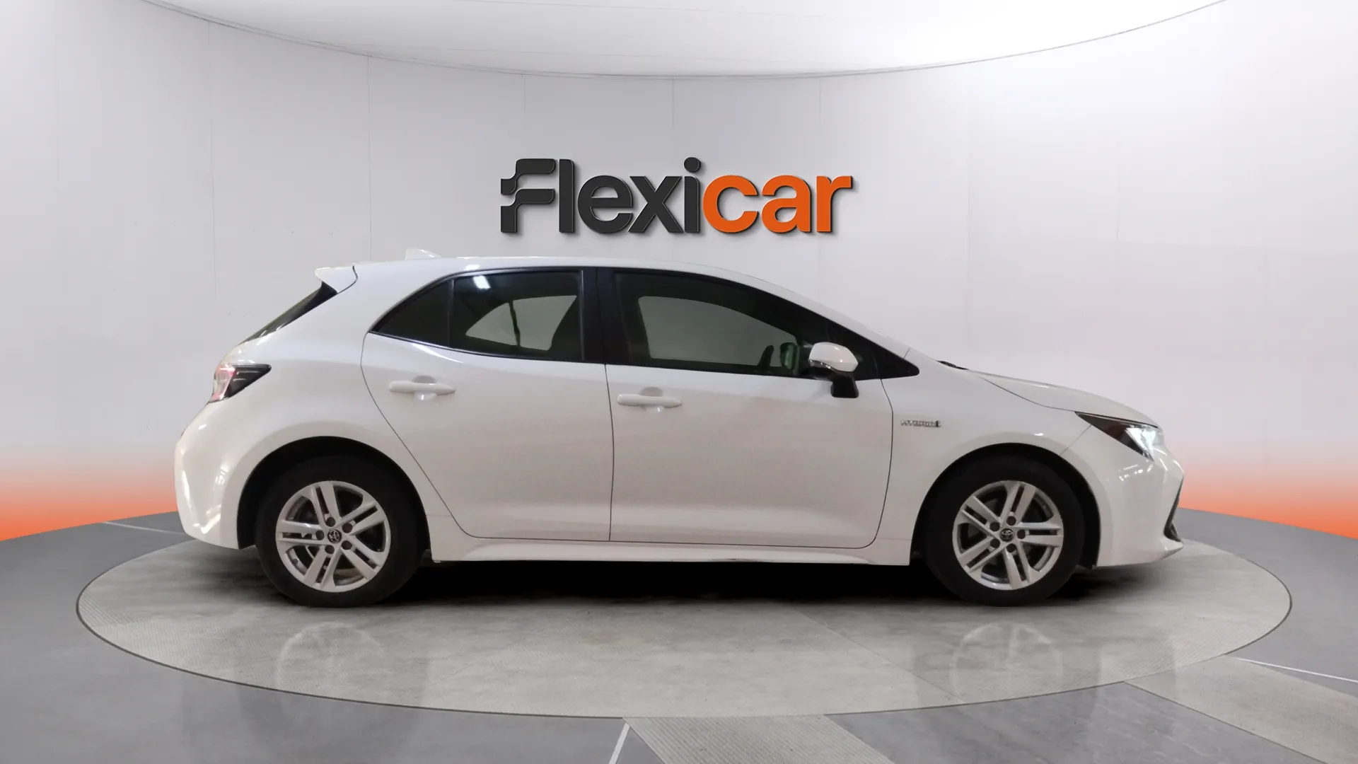 Toyota Corolla 1.8 125H Business E-CVT - foto 5