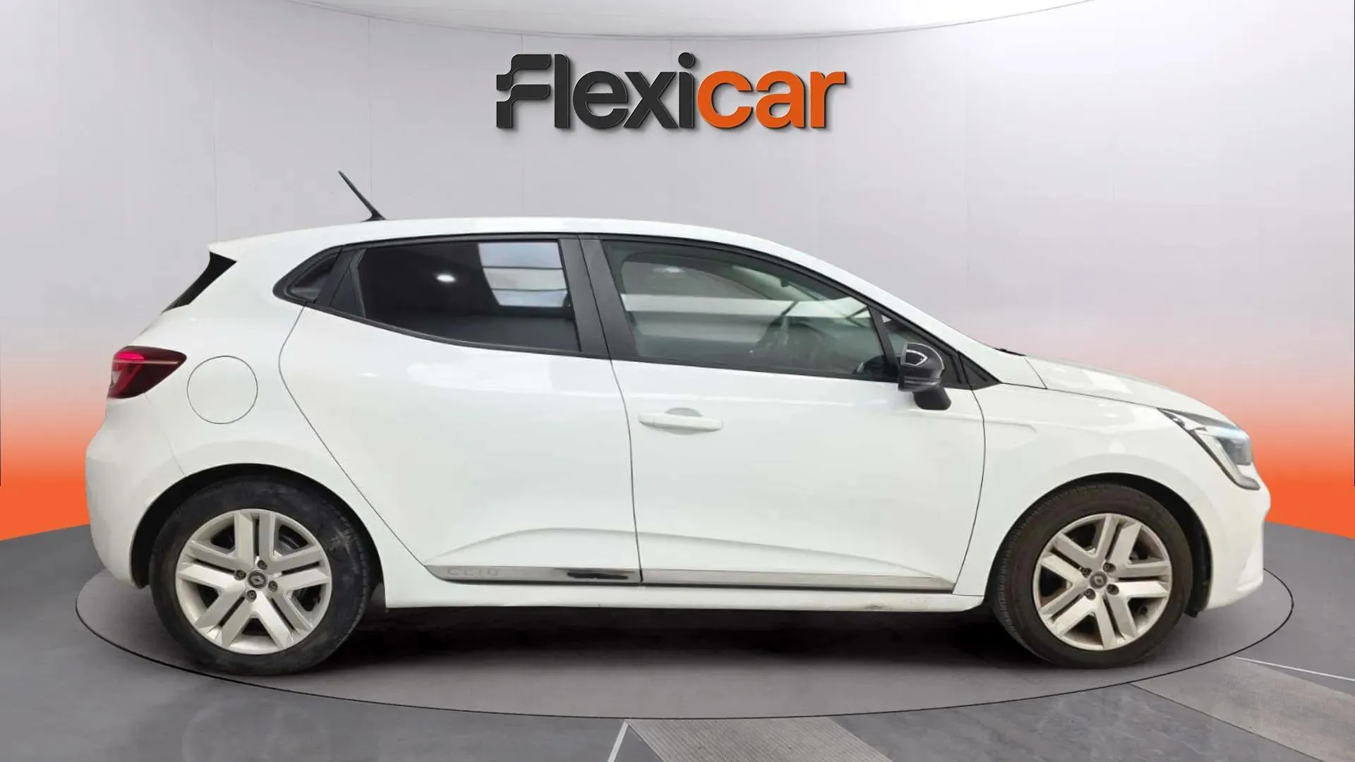 Renault Clio Zen E-Tech Híbrido - foto 8