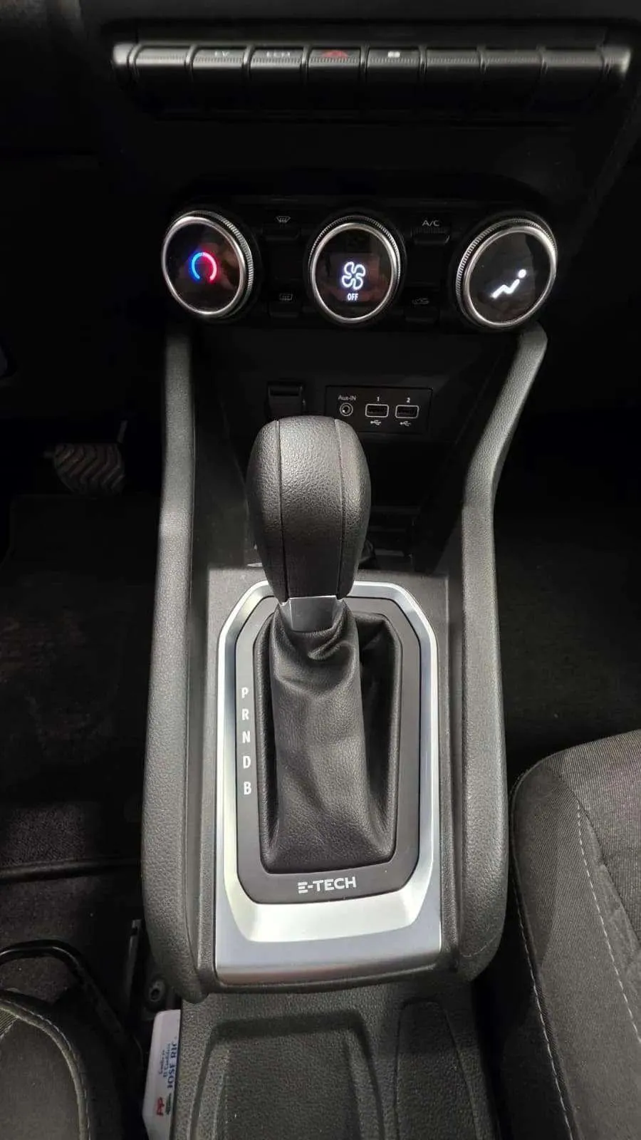 Renault Clio Zen E-Tech Híbrido - foto 20