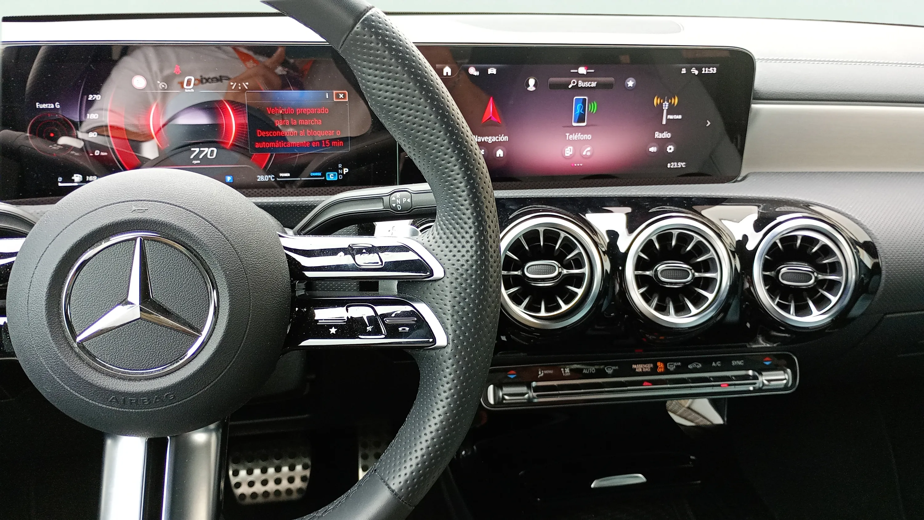 Mercedes-Benz CLA 200 - foto 6