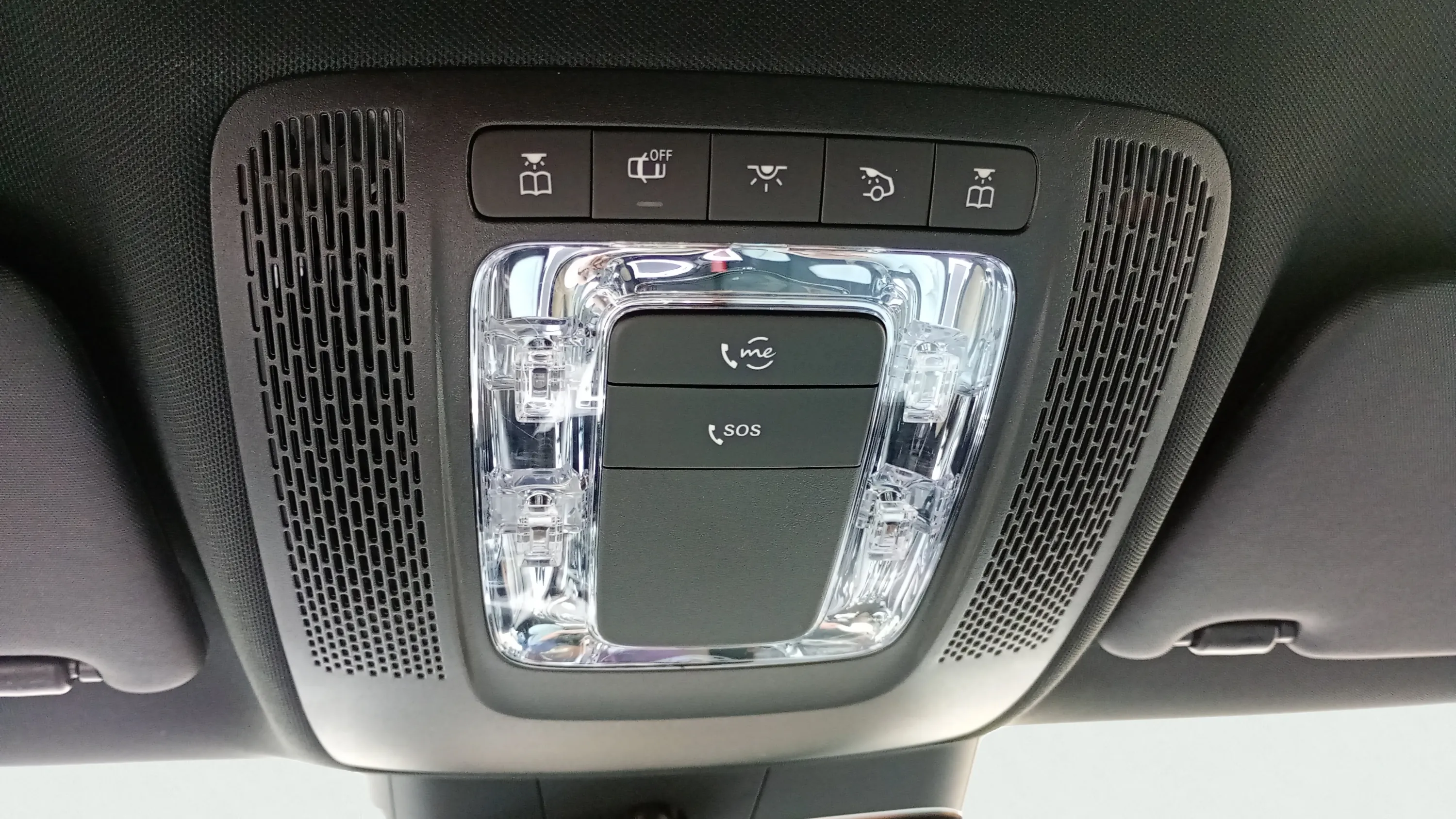Mercedes-Benz CLA 200 - foto 25