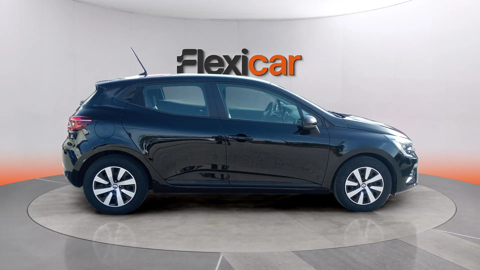 Renault Clio Equilibre TCe - foto 12
