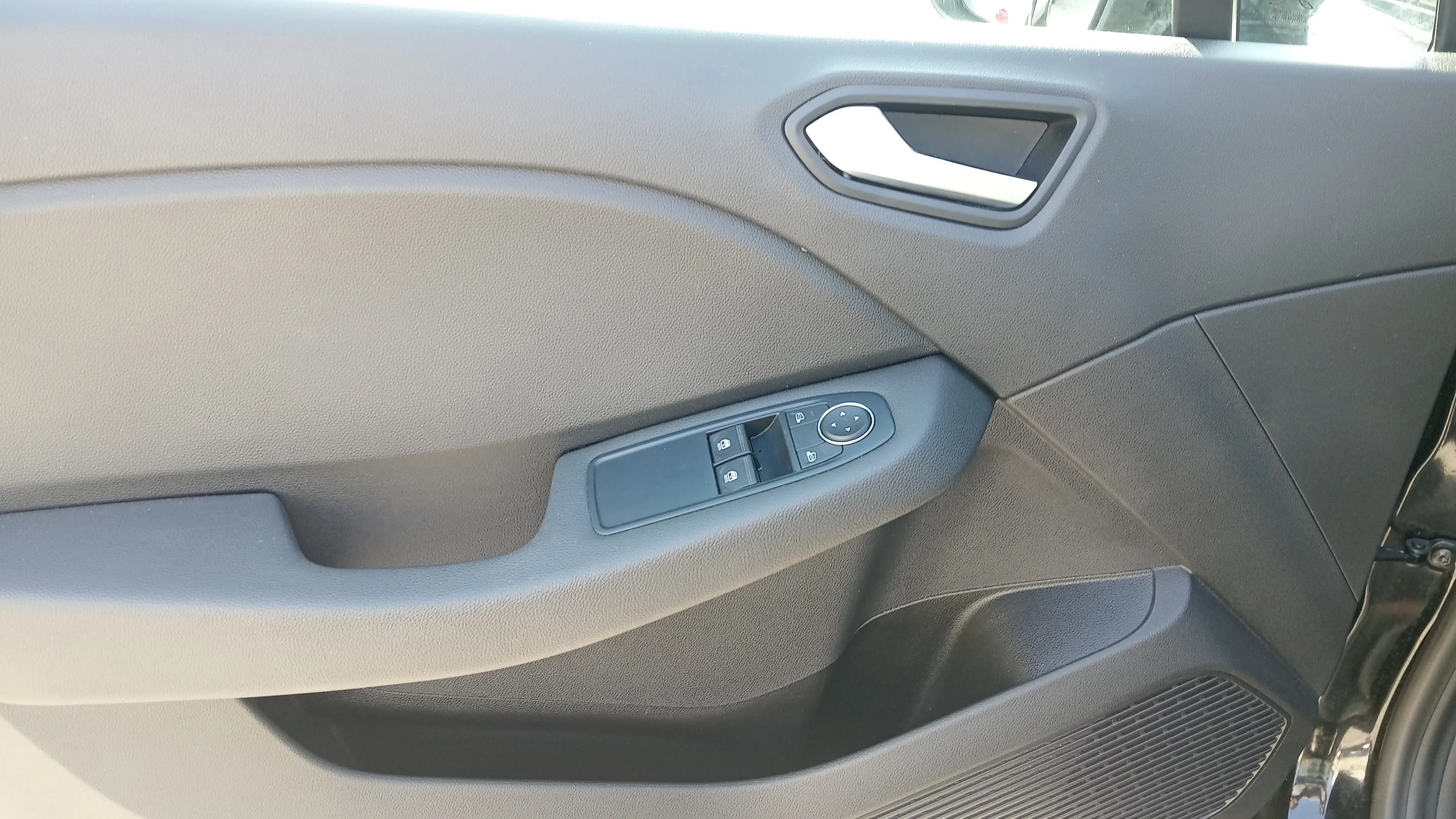 Renault Clio Equilibre TCe - foto 21