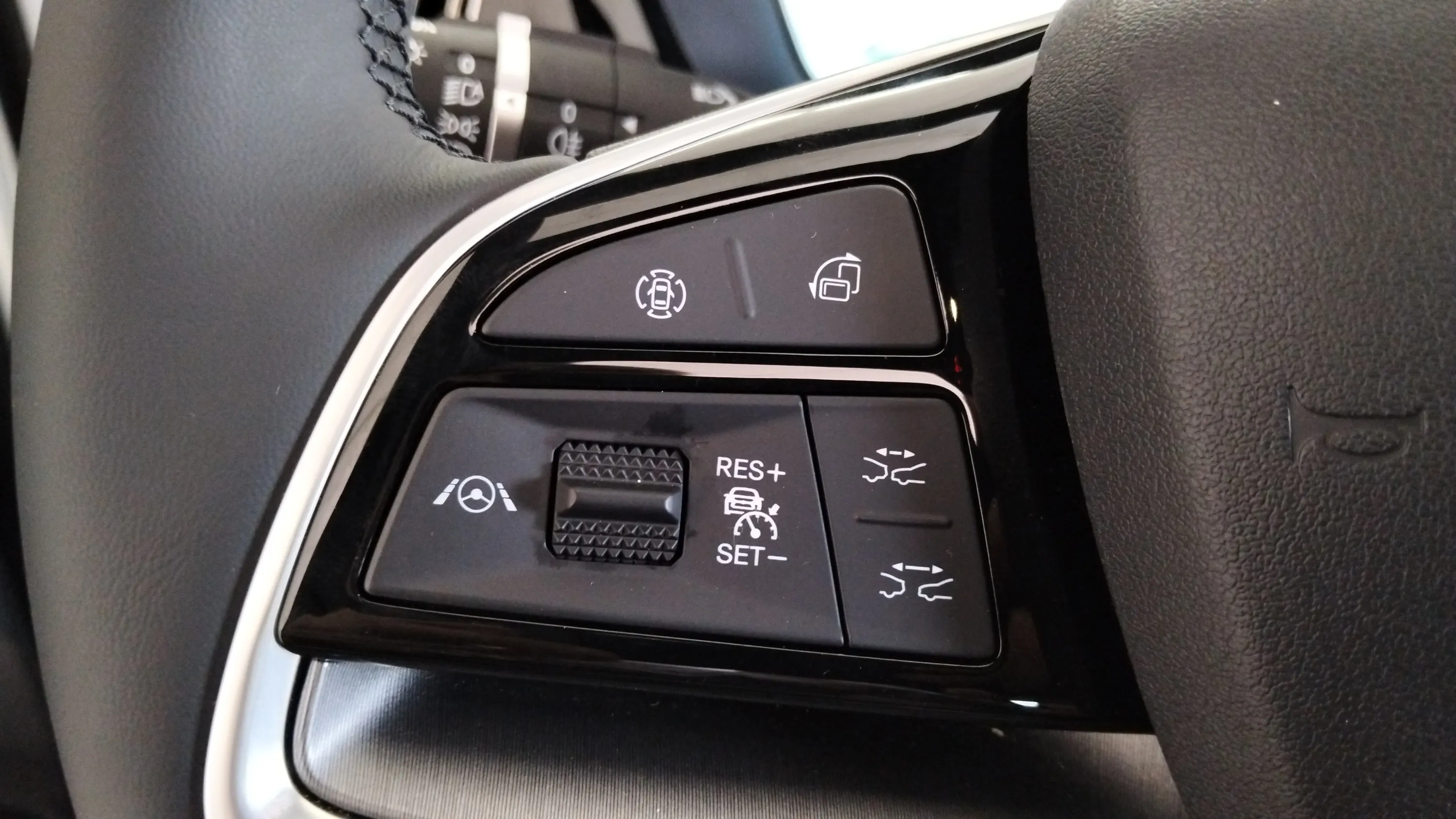 BYD Seal U 72 kWh Comfort - foto 20
