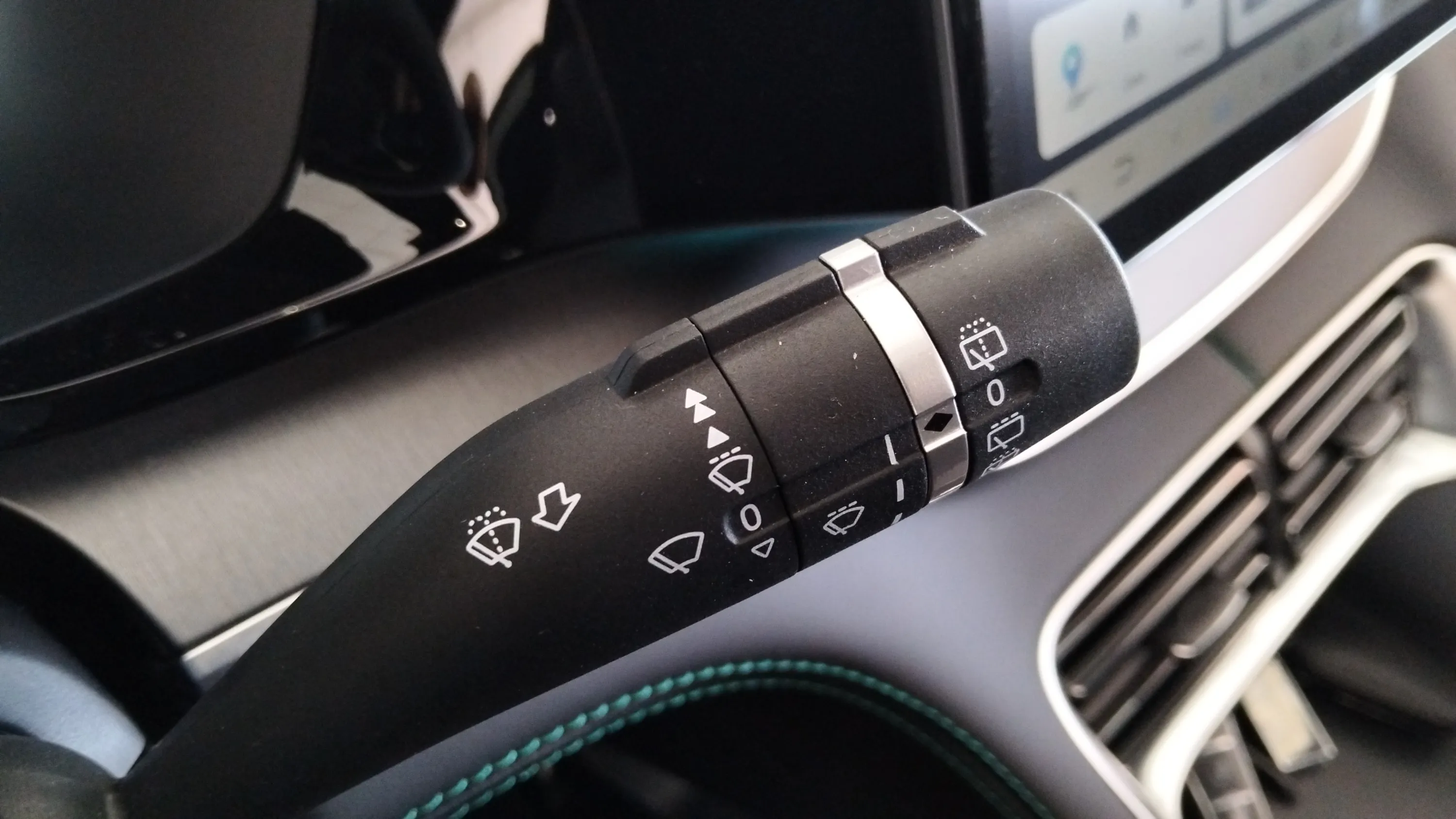 BYD Seal U 72 kWh Comfort - foto 22