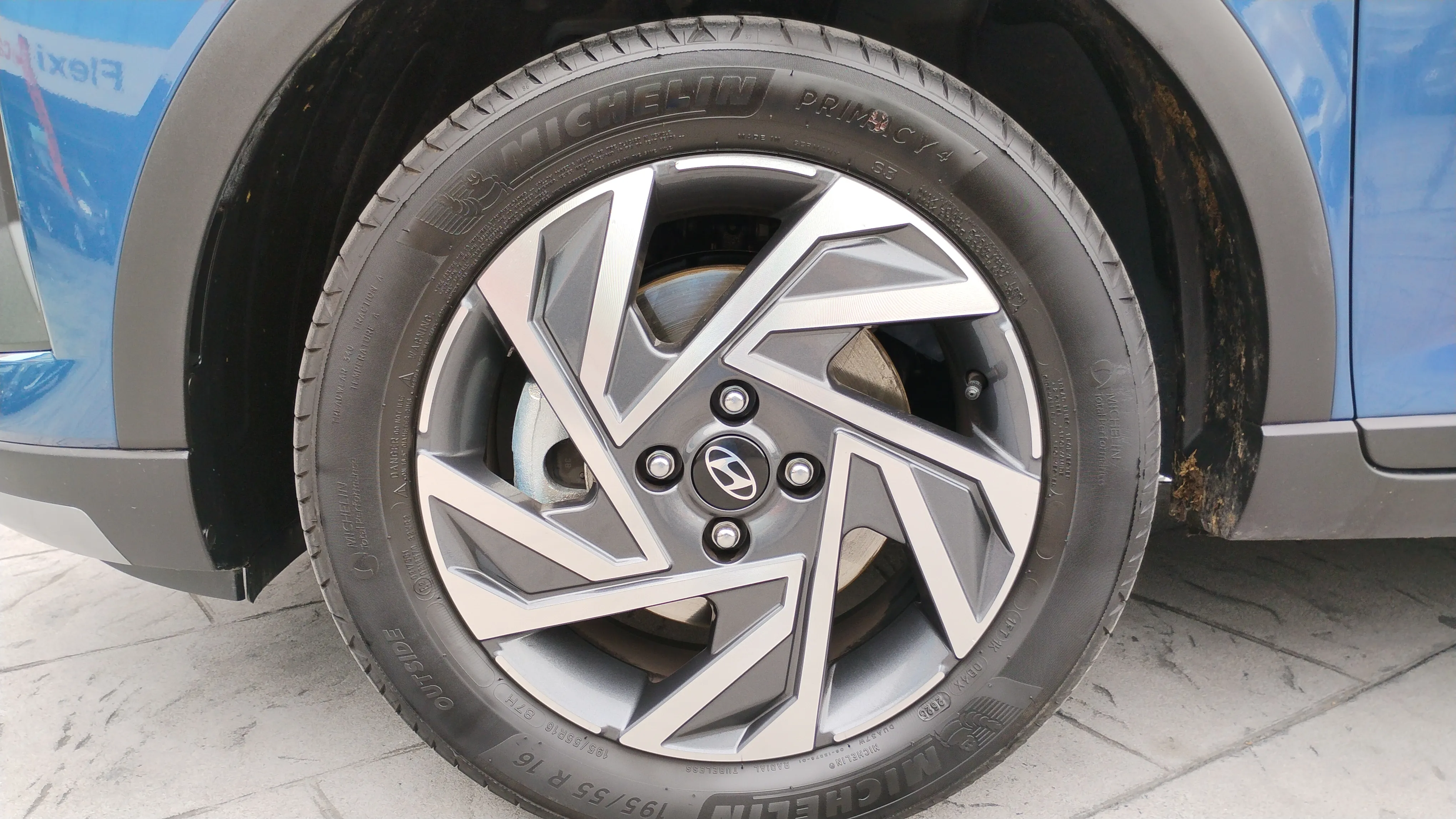 Hyundai Bayon 1.0 T-GDi 48V Maxx DCT - foto 28