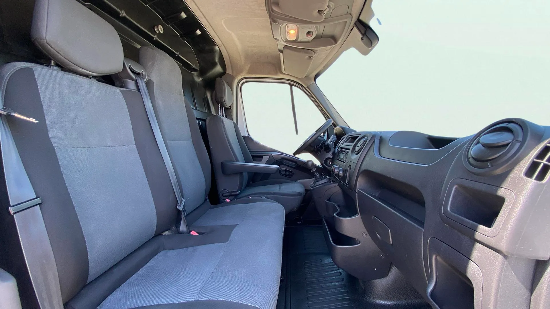 Renault Master F. DC T L2H2 3500 dCi E TT - foto 10