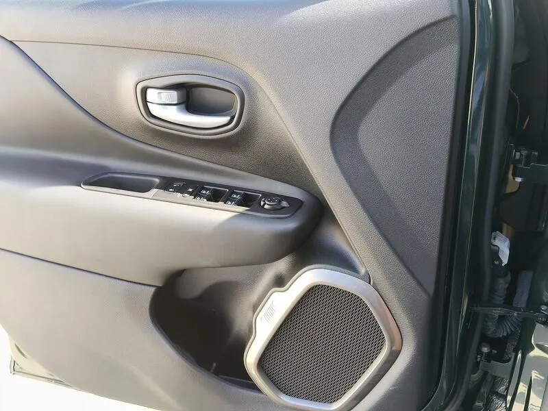 Jeep Renegade North Star Plug-In-Hybrid 4xe 1.3 PHEV - foto 29