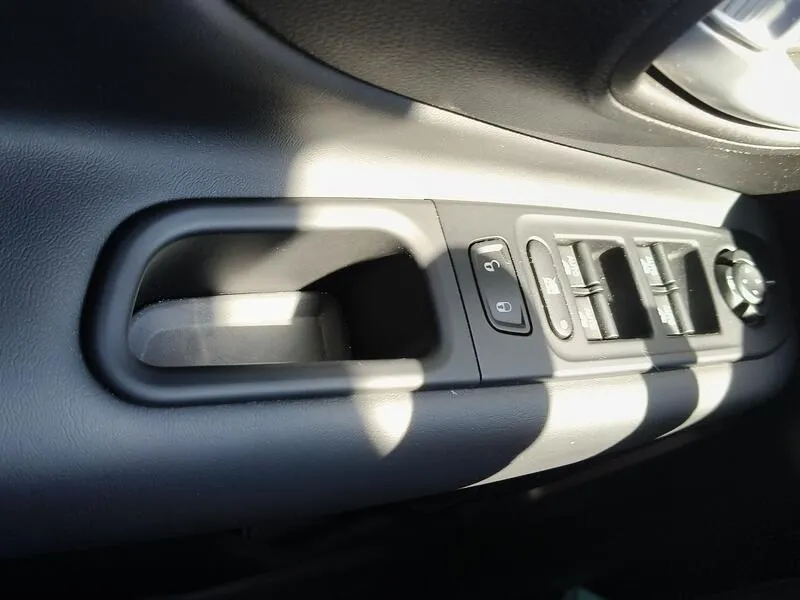 Jeep Renegade North Star Plug-In-Hybrid 4xe 1.3 PHEV - foto 28