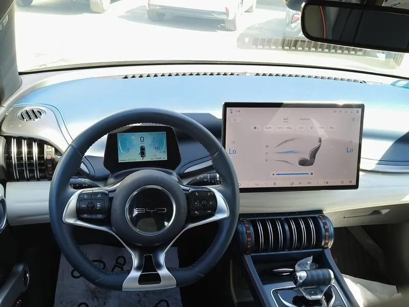 BYD Atto 3 Design - foto 10