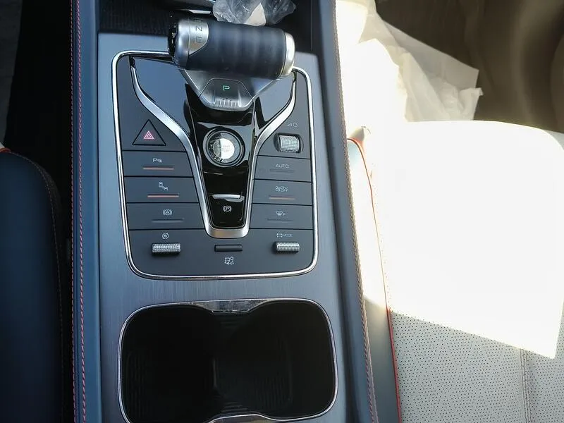 BYD Atto 3 Design - foto 13