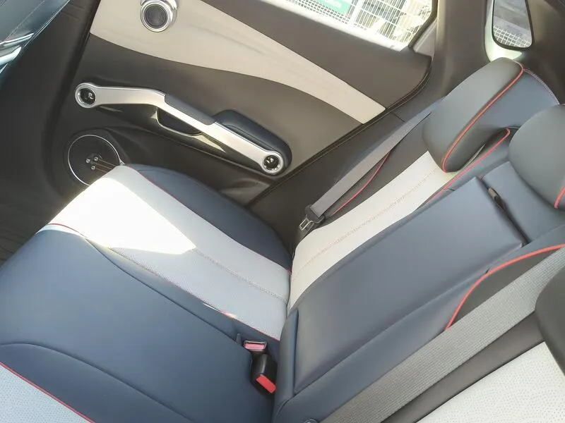 BYD Atto 3 Design - foto 38