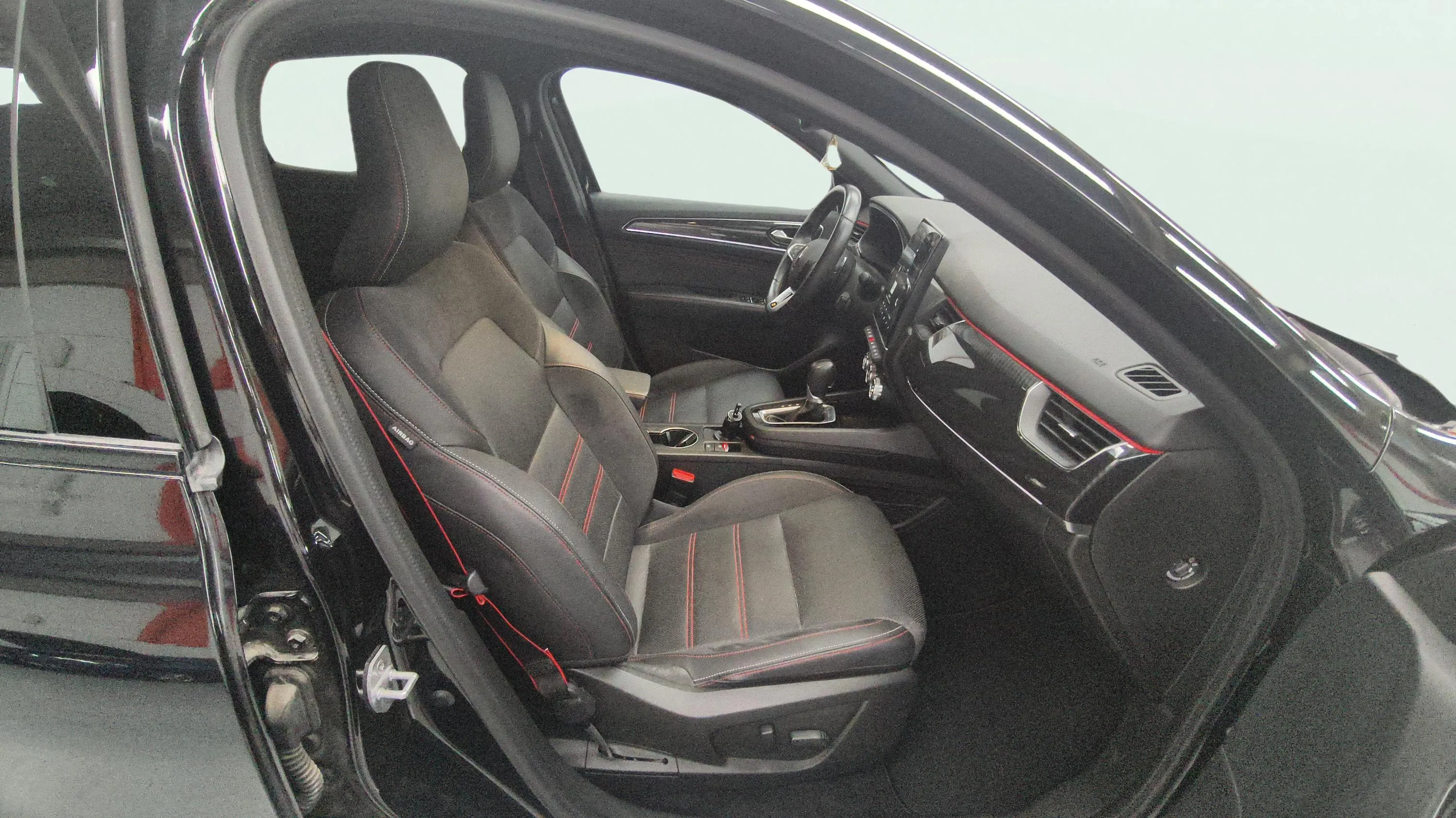 Renault Arkana RS Line TCe EDC mild hybrid - foto 12