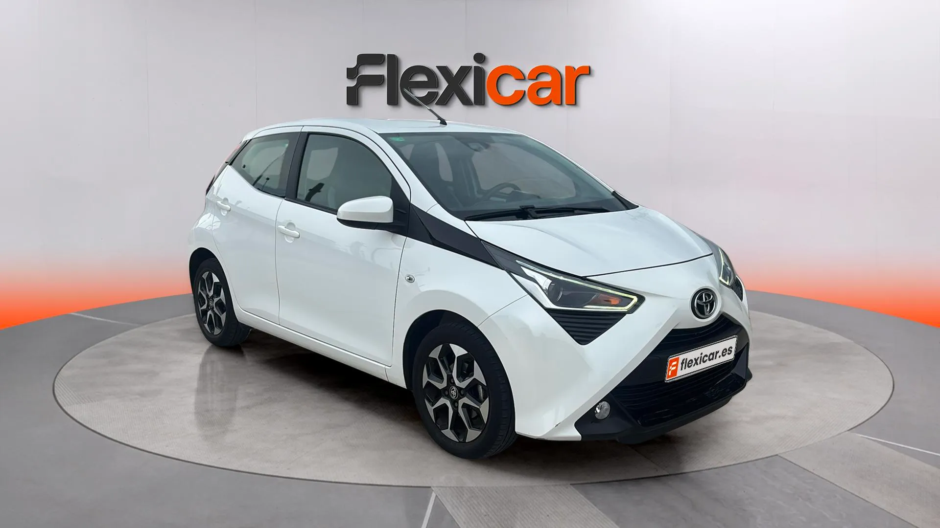Toyota Aygo 1.0 70 x-play