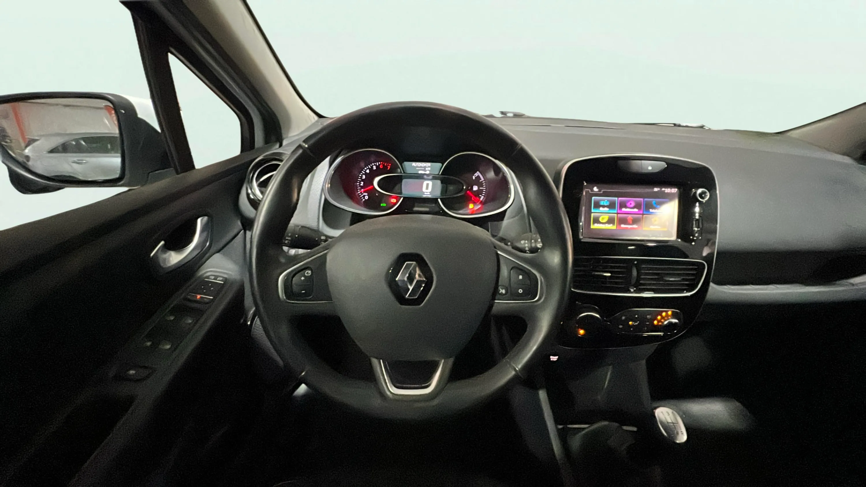 Renault Clio Sp. T. Limited TCe -18 - foto 12
